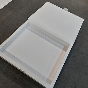разработка контура коробок из мелованного картона